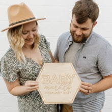 Load image into Gallery viewer, Pregnancy Announcement Sign